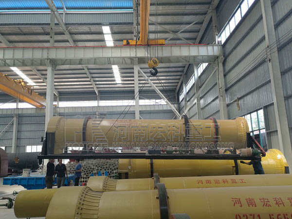 駐馬店西平的客戶，您采購(gòu)的豬糞烘干機(jī)已發(fā)出，請(qǐng)查收